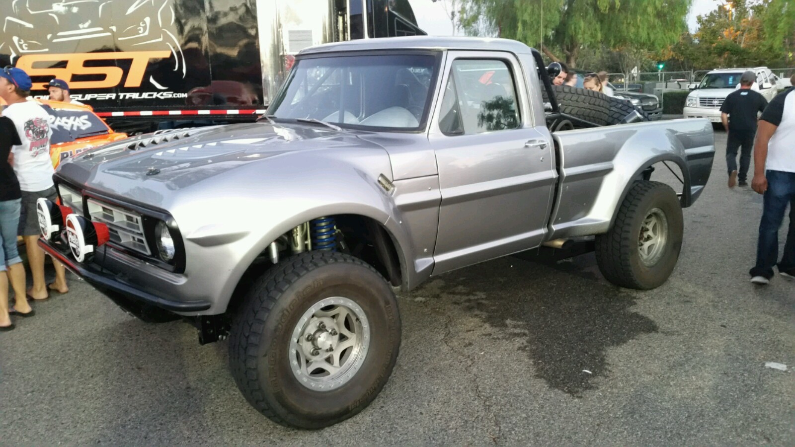 The twin turbo F100.