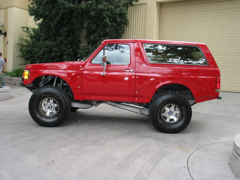 BRONCO SIDE PROFILE.jpg