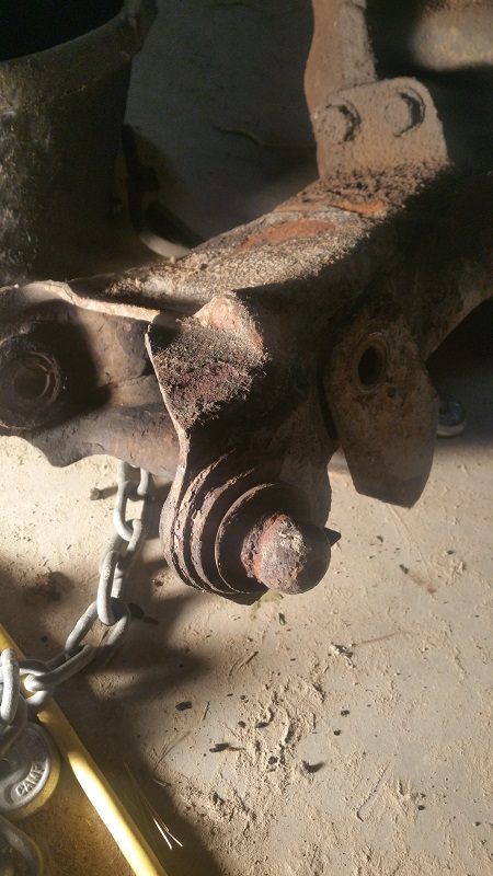 rusted balljoint.jpg