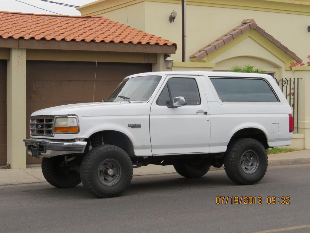 And this is the new project... I bought it as is in the picture...