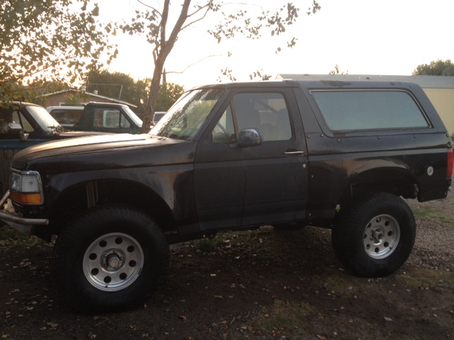 my bronco black glass.JPG
