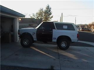 bronco1.jpg