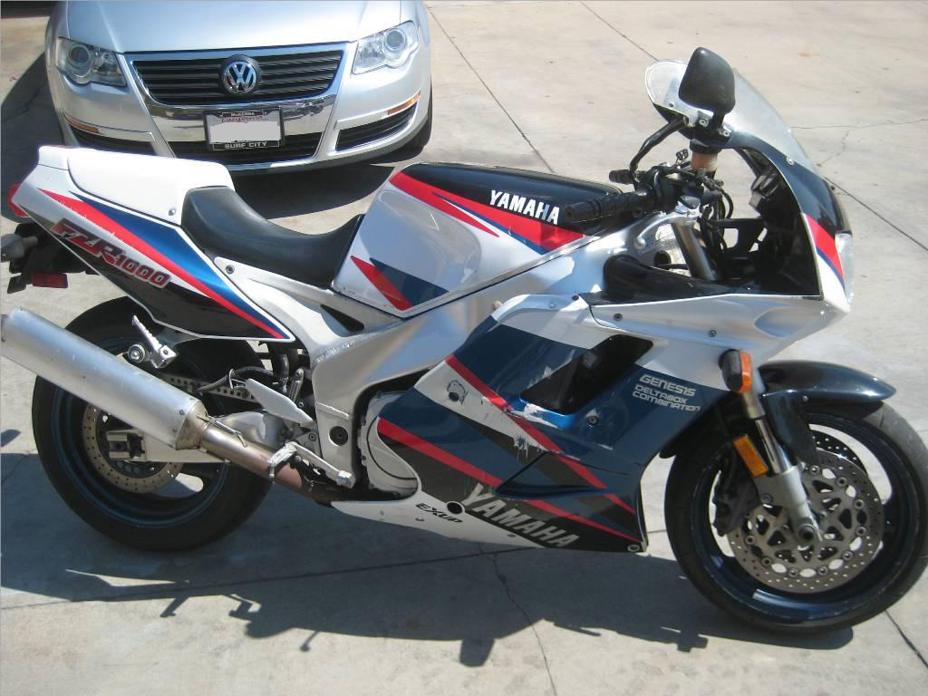 resize FZR R side.JPG