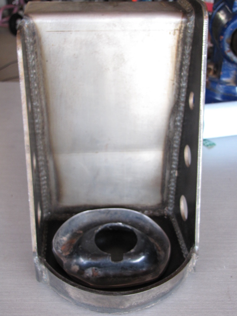 Upper coil retainer 011.JPG