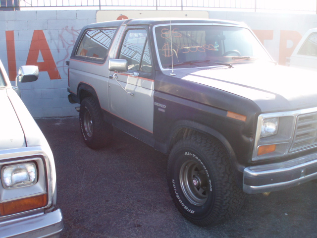 bronco build 005.jpg