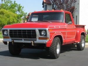 F-100 009.jpg